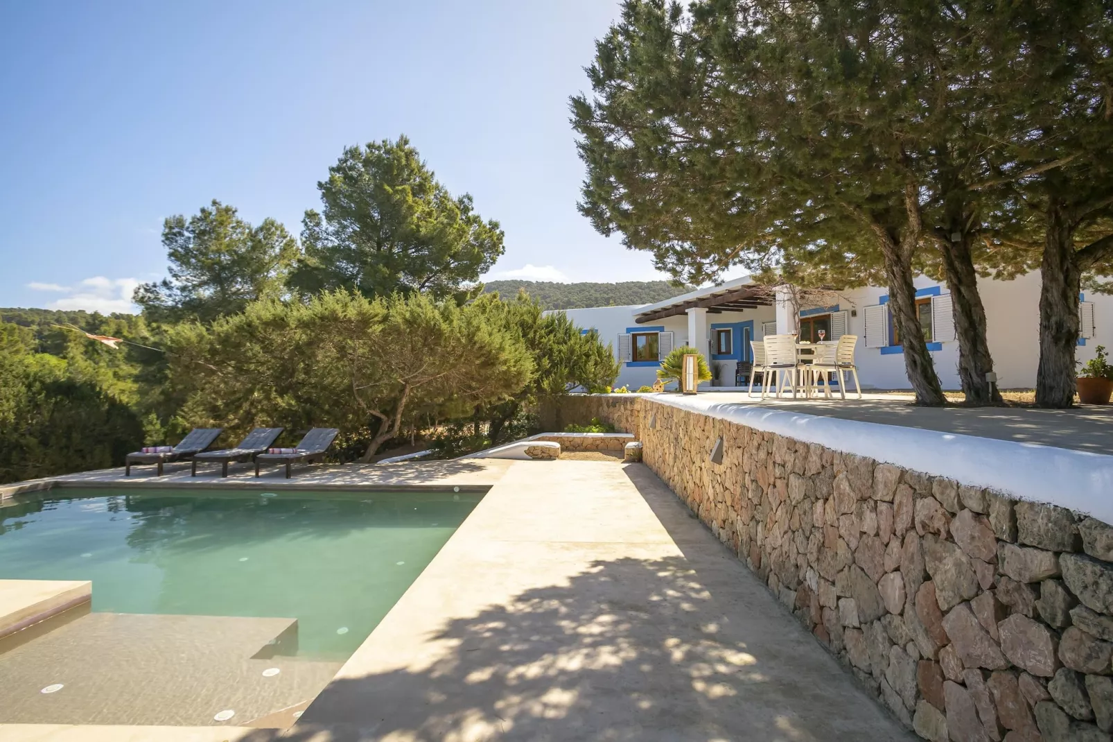 SES SAVINES - Swimming pool