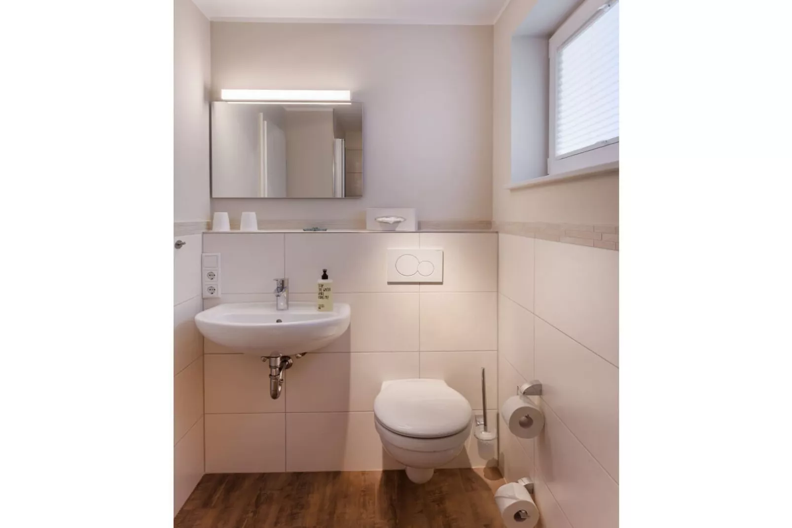 210744-Salle de bain