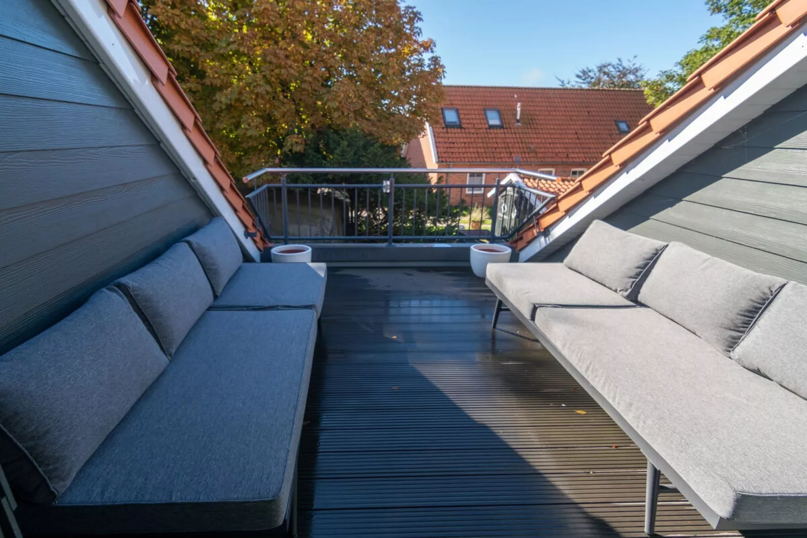 411202 - Terrace balcony