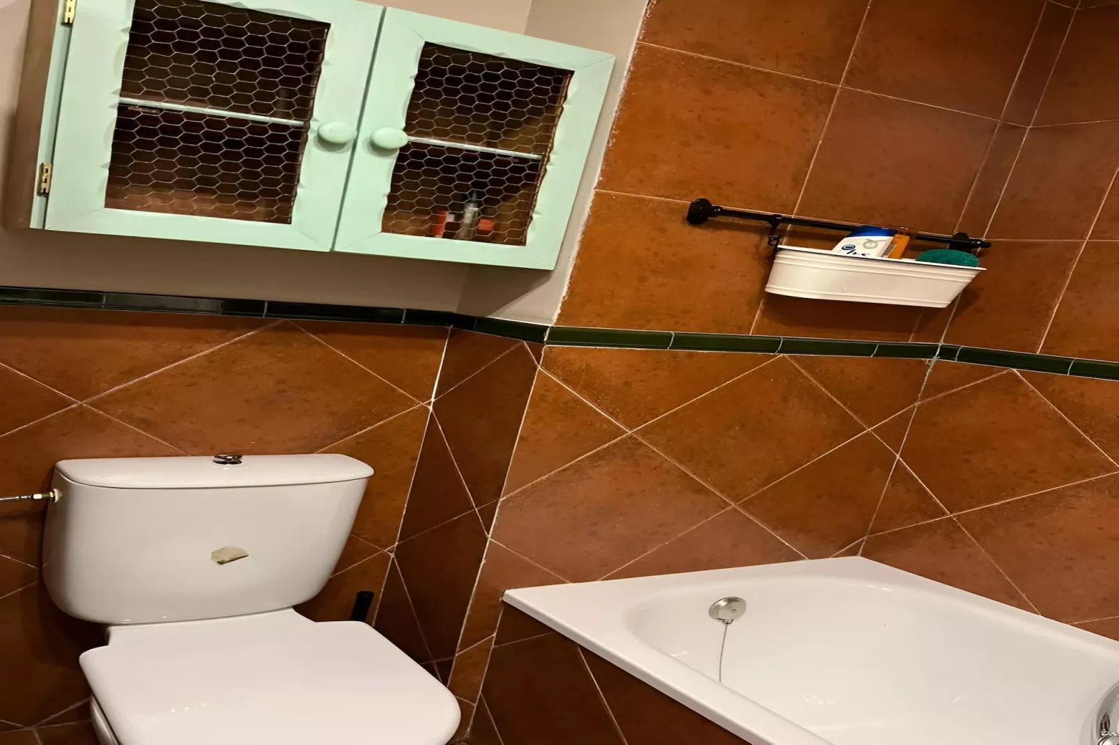 5026 -+34647934242-Bathroom