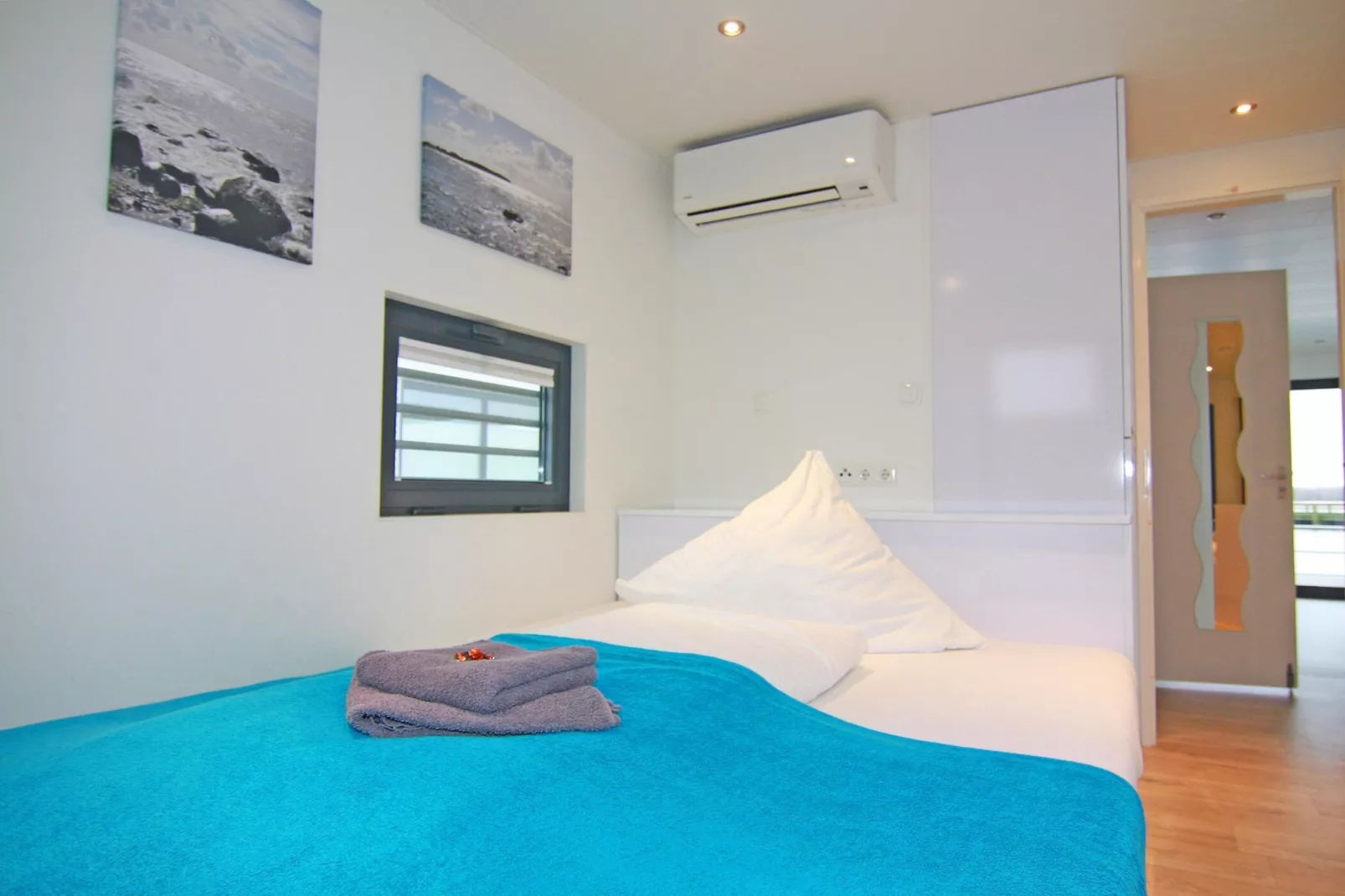 Houseboat Floating House "Leni", Ribnitz-Damgarten-Leni-Bedroom