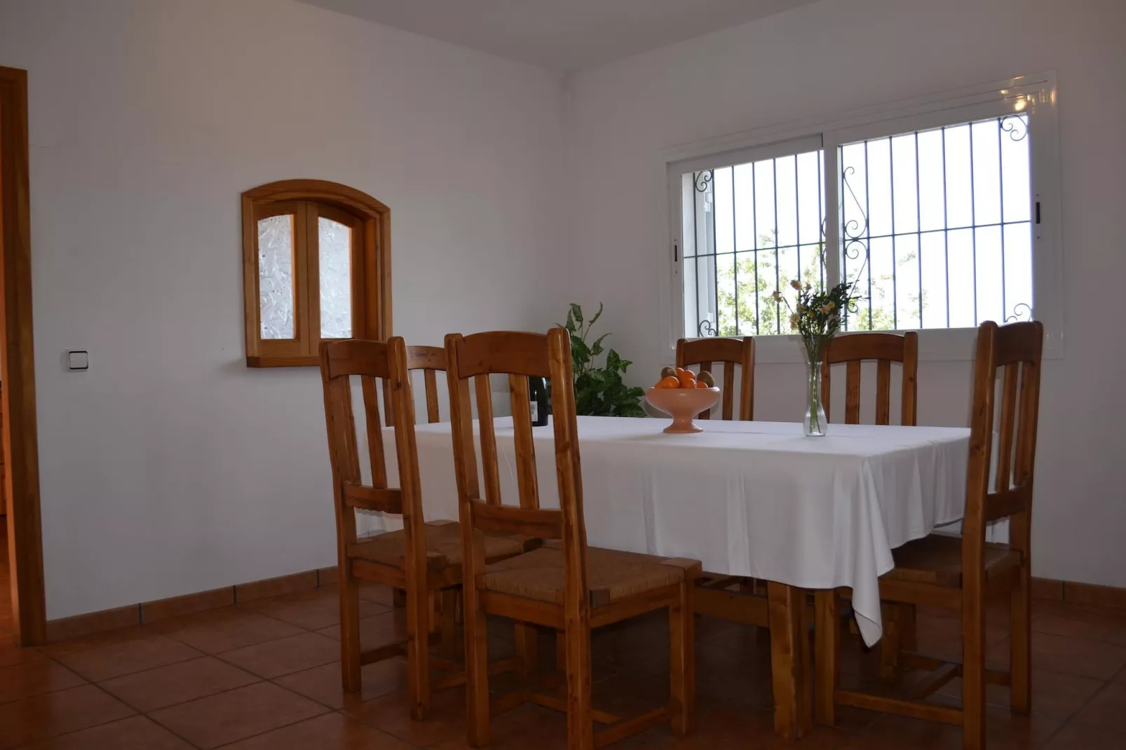 Cala Conta - Salle à manger