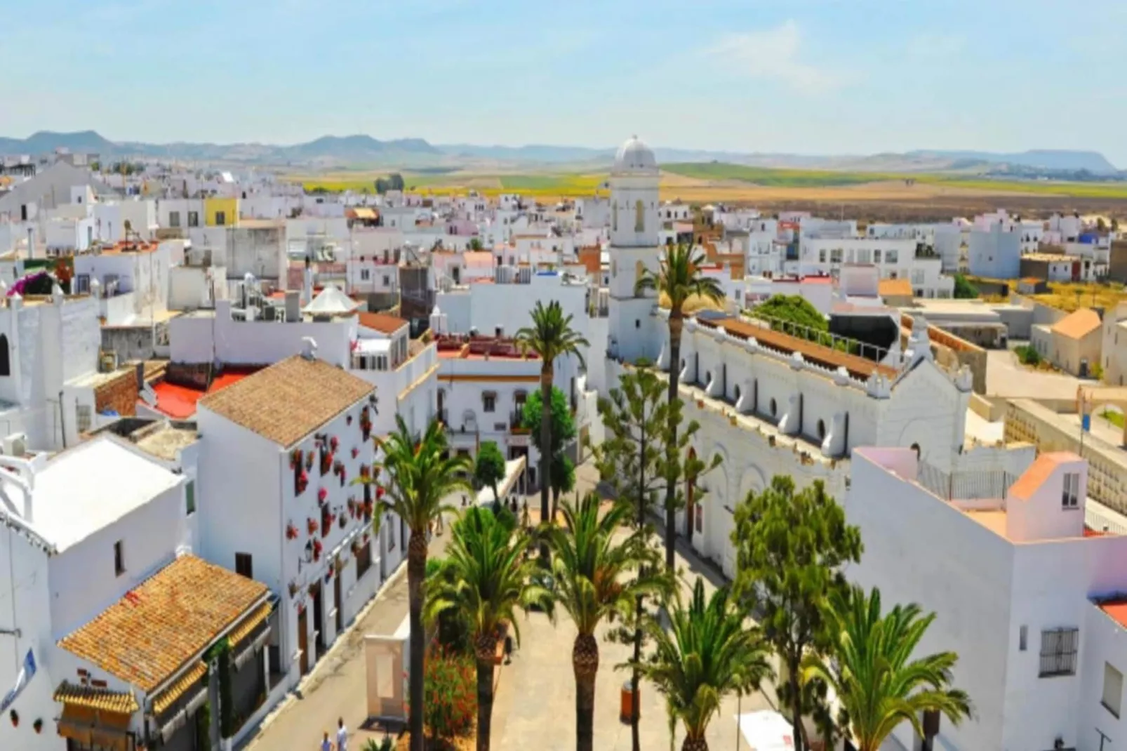 4685-+34618736920-Areas within 5km in summer