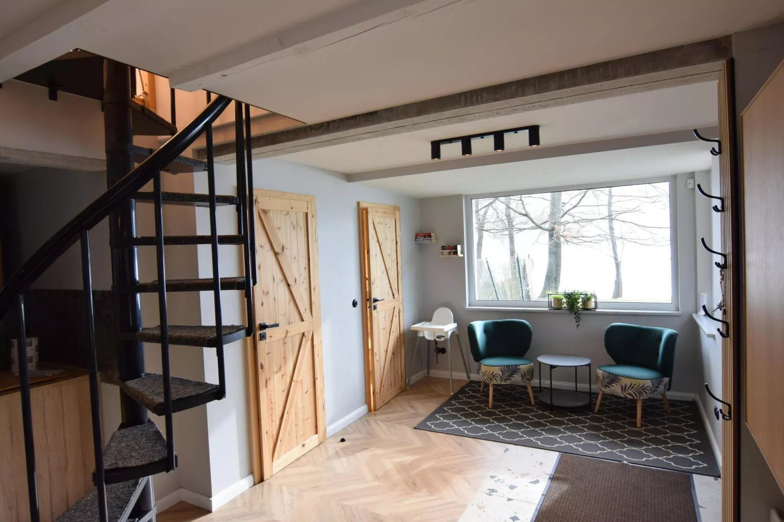 Dom wakacyjny w Starych Czaplach z dużą sauną-Terrasse/Balkon