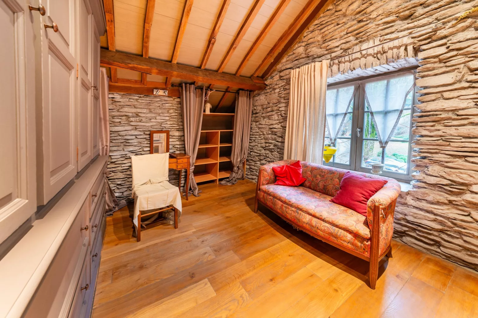 Le Vieux Moulin-Landing