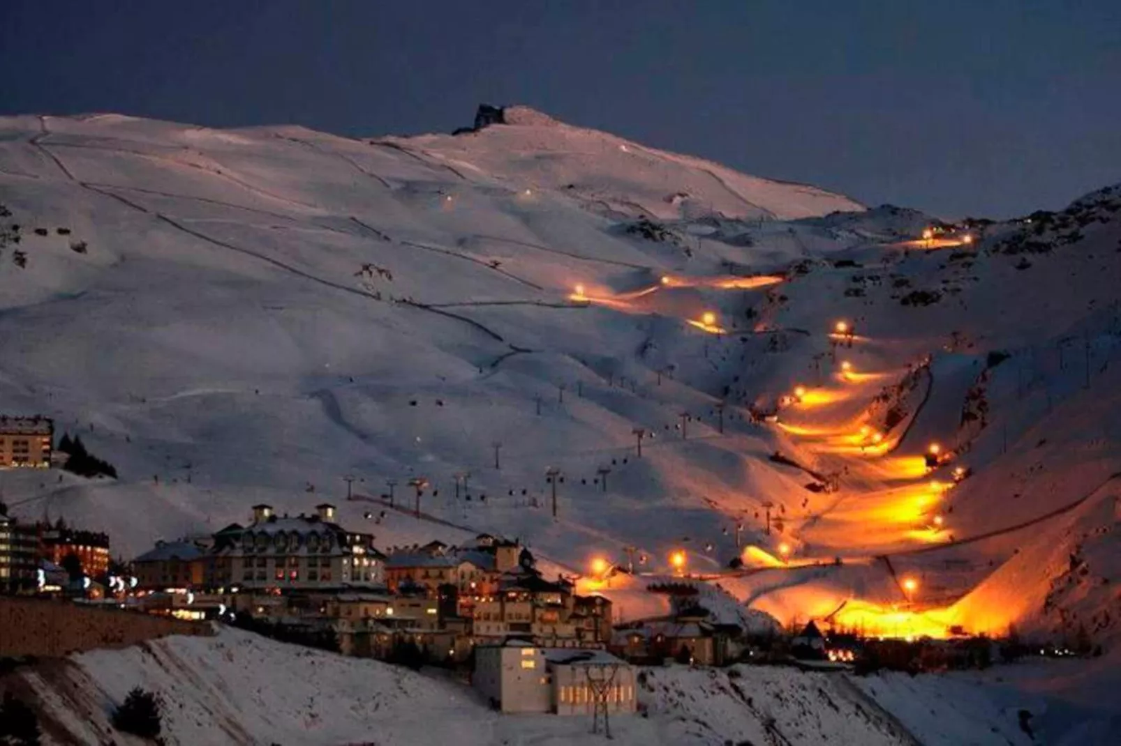 1369-Ginebra-Area within 5km in winter