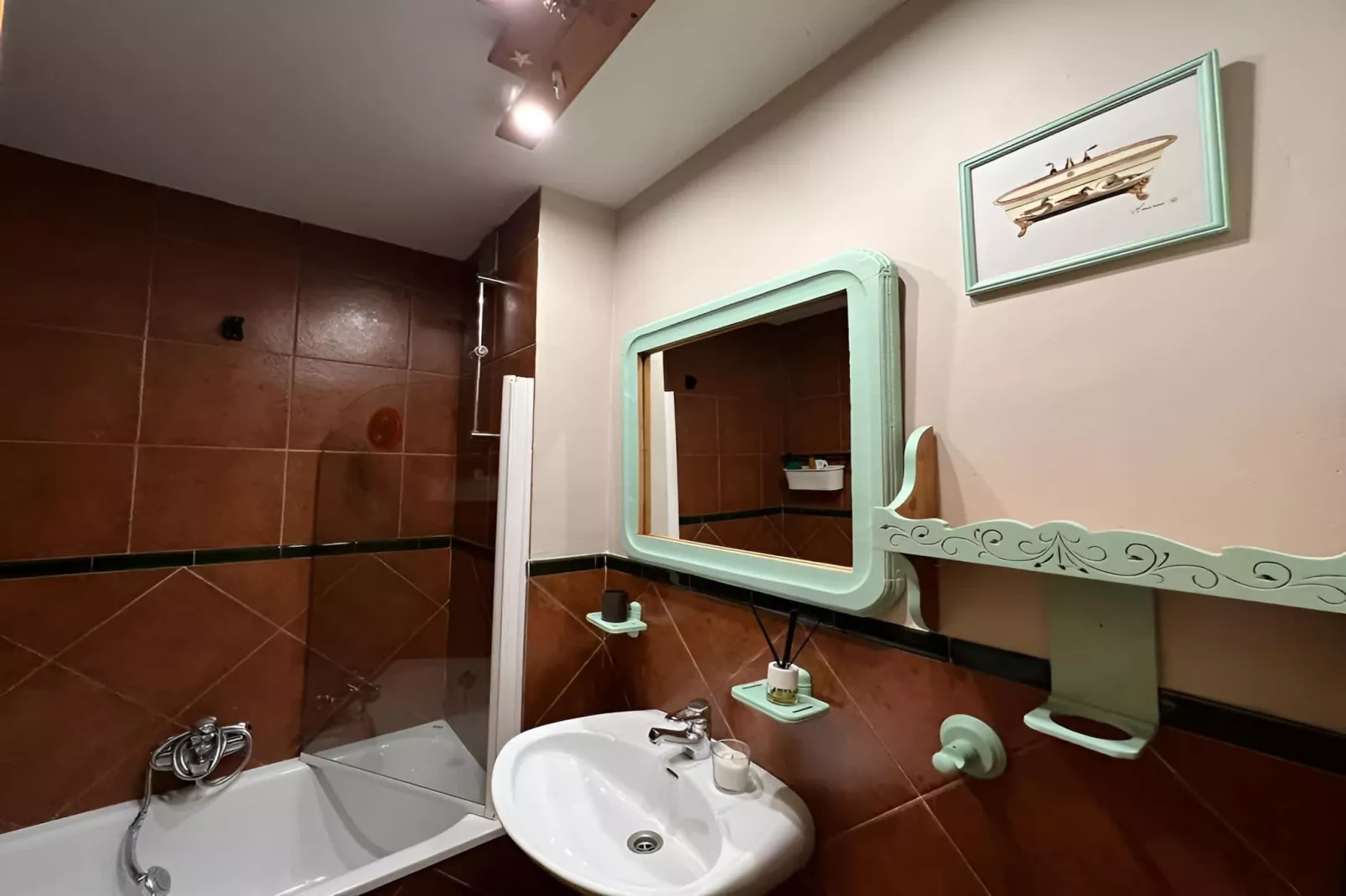 5026 -+34647934242-Bathroom