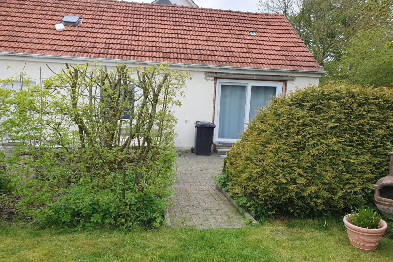 256072-Außenbereich Sommer