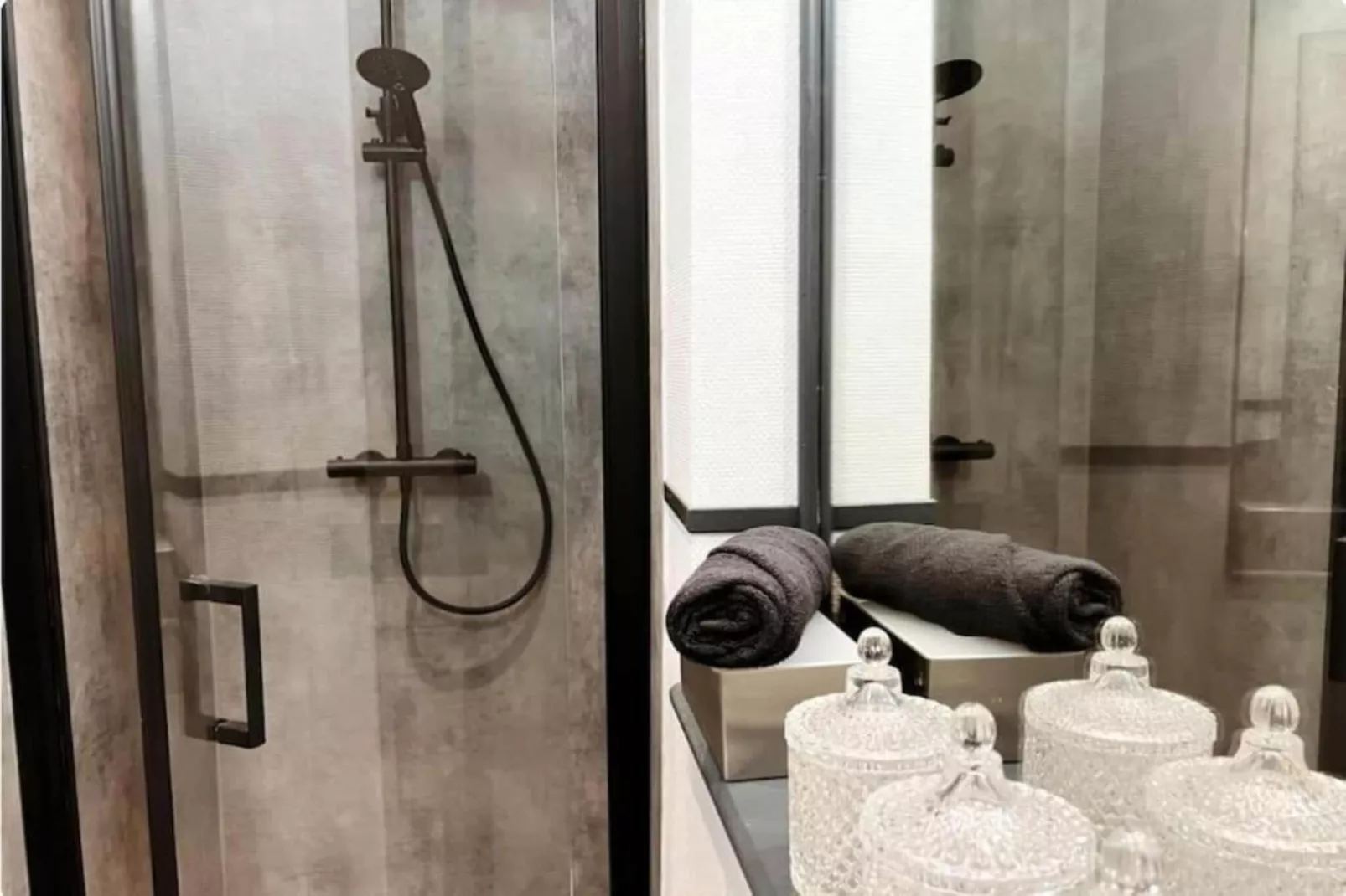 Le Jade - Badezimmer