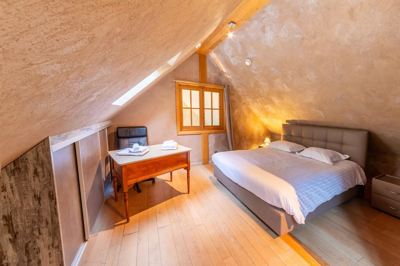 Le Vieux Moulin-Bedroom