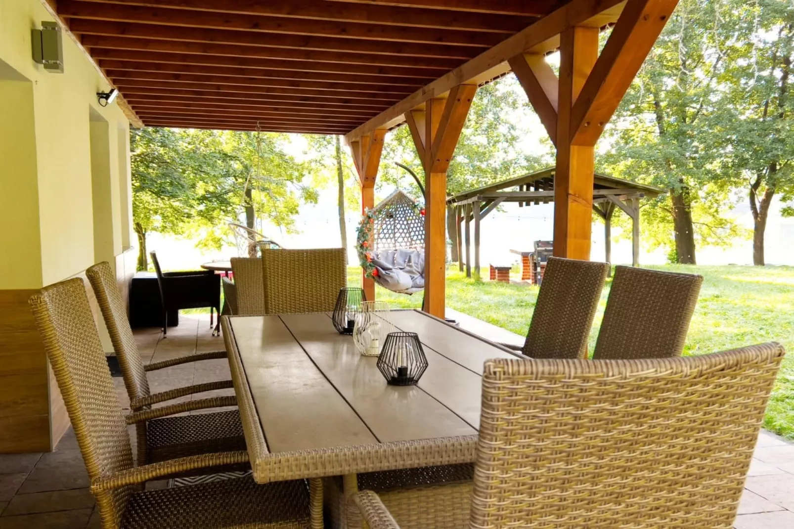 Dom wakacyjny w Starych Czaplach z dużą sauną-Terrasse/Balkon