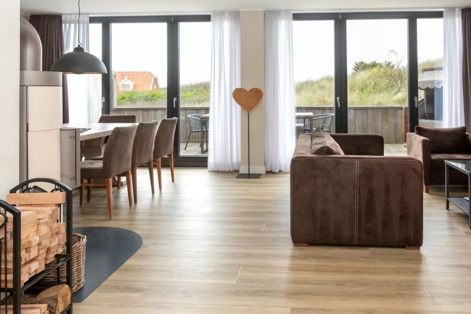 55136-Terrasse/Balkon