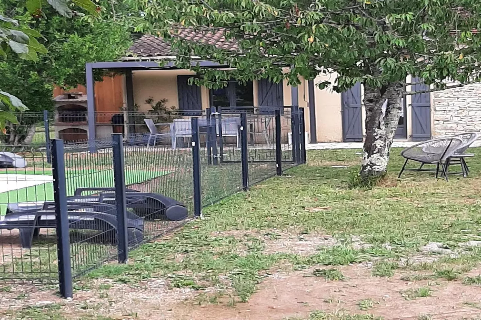 Jolie maison le Catalo - Gardens in summer