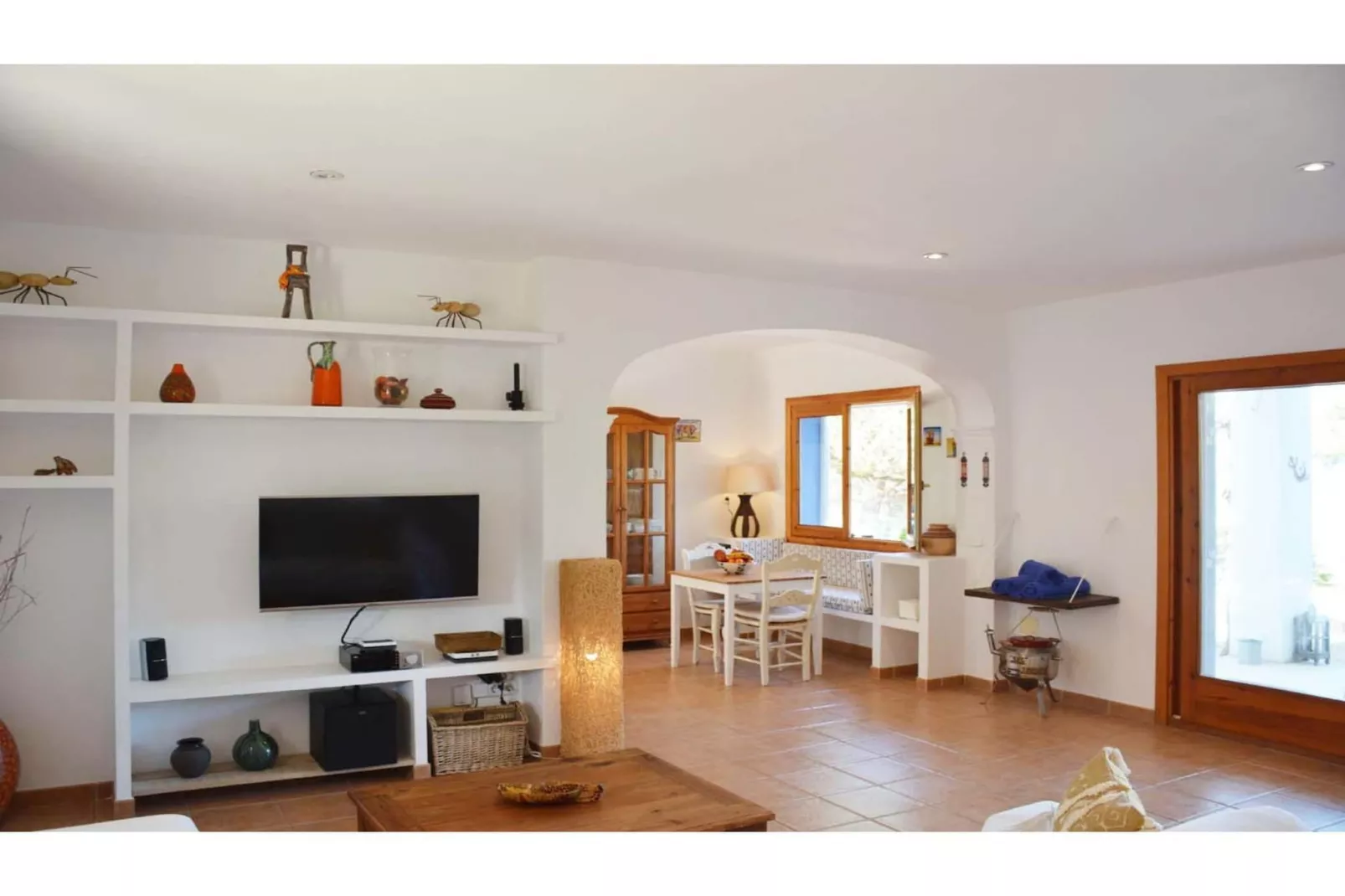 SES SAVINES - Living room