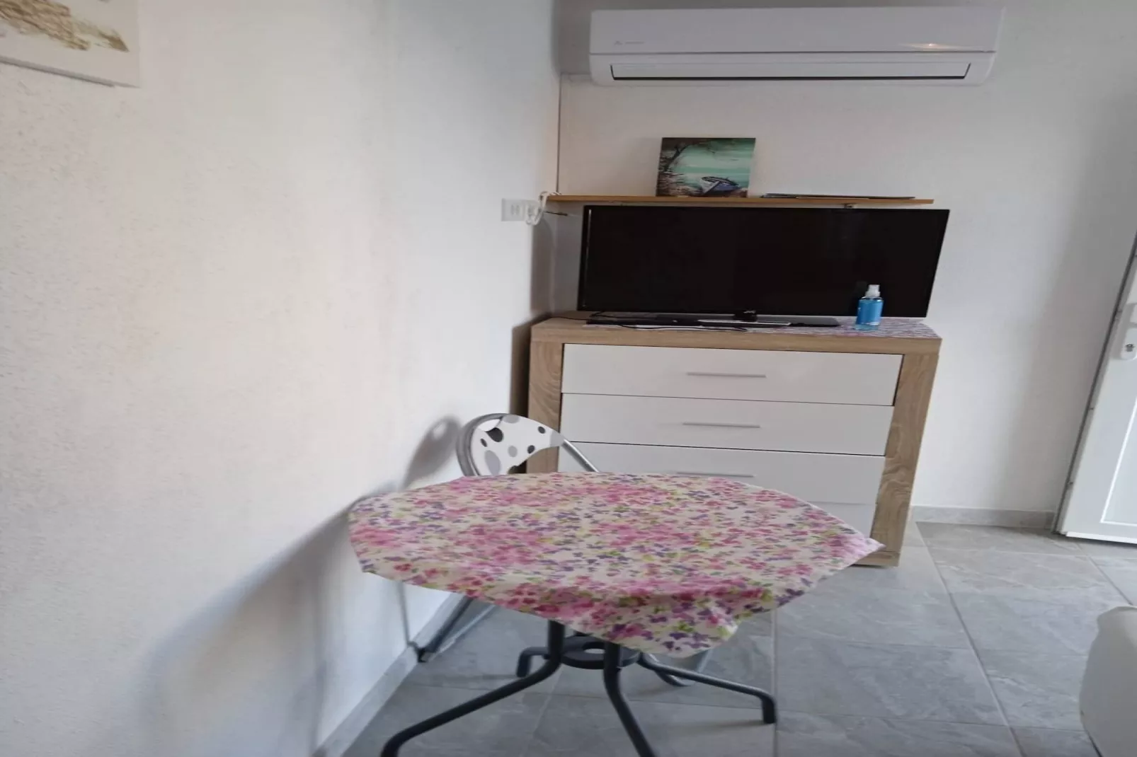 Apartments Zdenka Zatoglav - Studio apartment - Salon