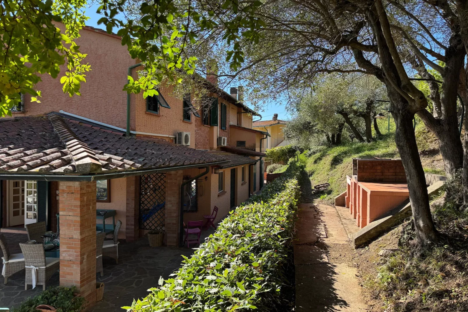 Casa Mia Fucecchio - Außenbereich Sommer