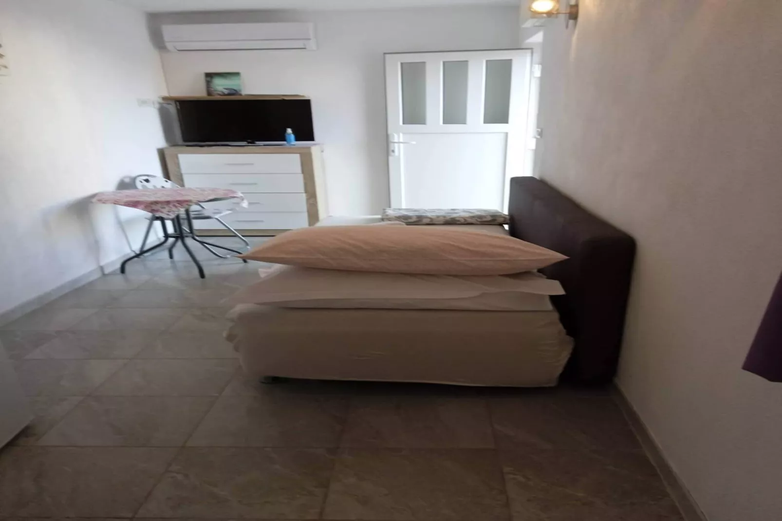 Apartments Zdenka Zatoglav - Studio apartment - Salon