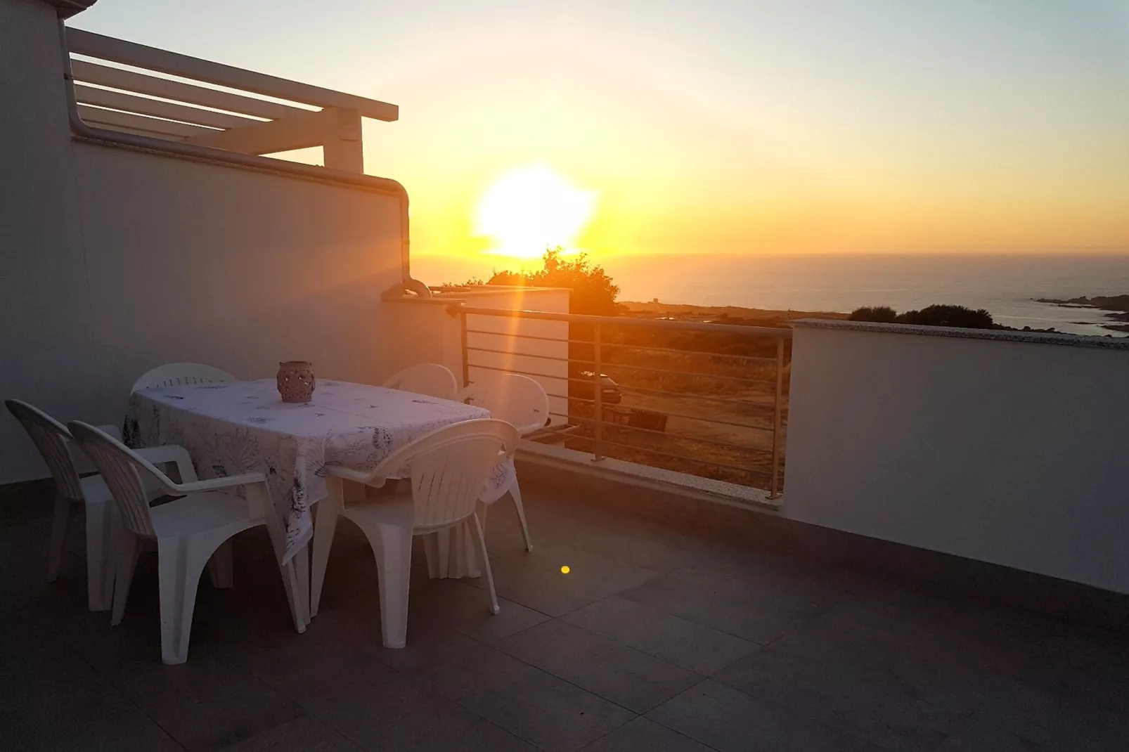 ISOLA ROSSA-Terrasse/Balkon