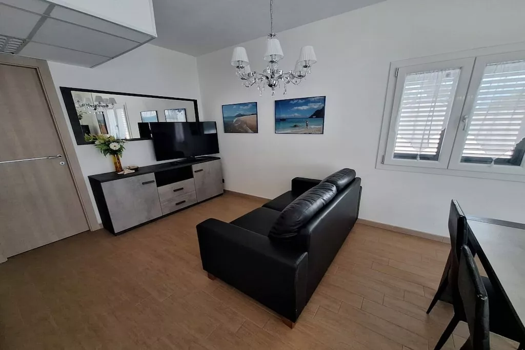 618834-Nicht zugeordnet