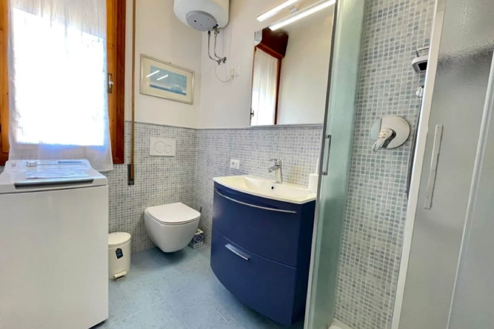 Europa D5-Bathroom