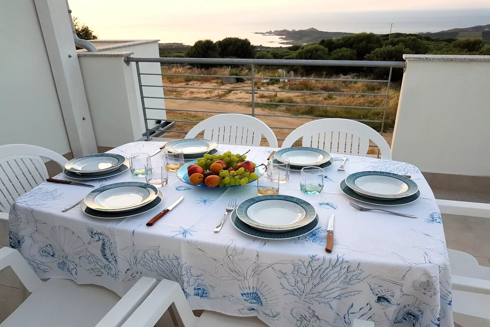 ISOLA ROSSA-Terrasse/Balkon