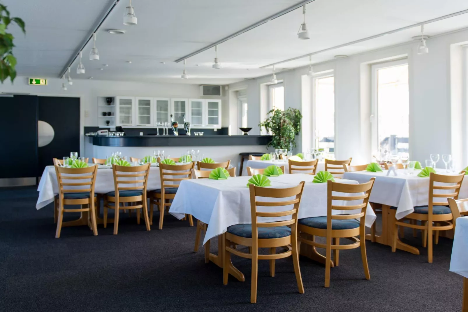 3 room,1 st floor,penthouse-Non tagué