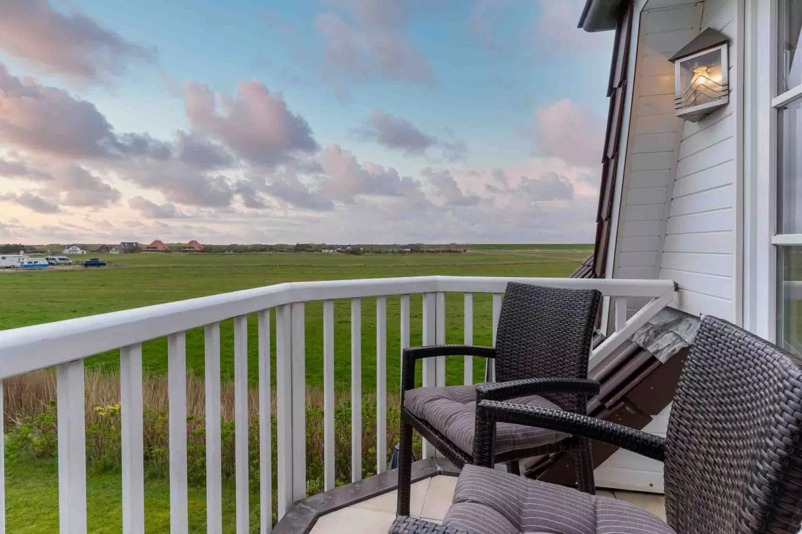 Ferienwohnung Langeneß-Terrasse/Balkon