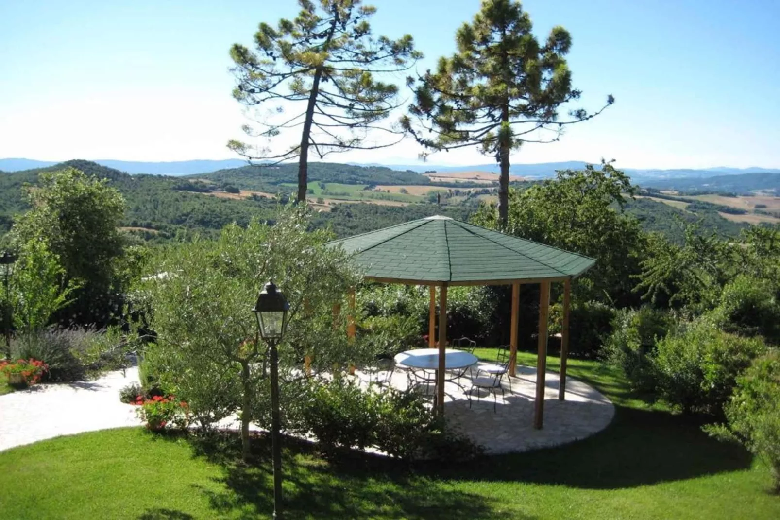 Rosa Tea - Facilities