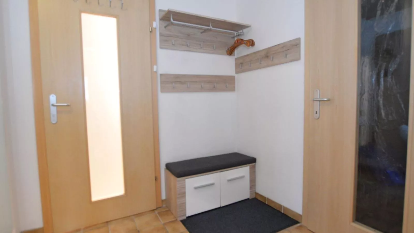 Strickner-Empfangshalle