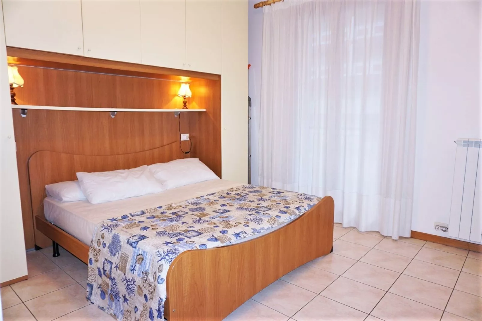 Cinema 5-Bedroom