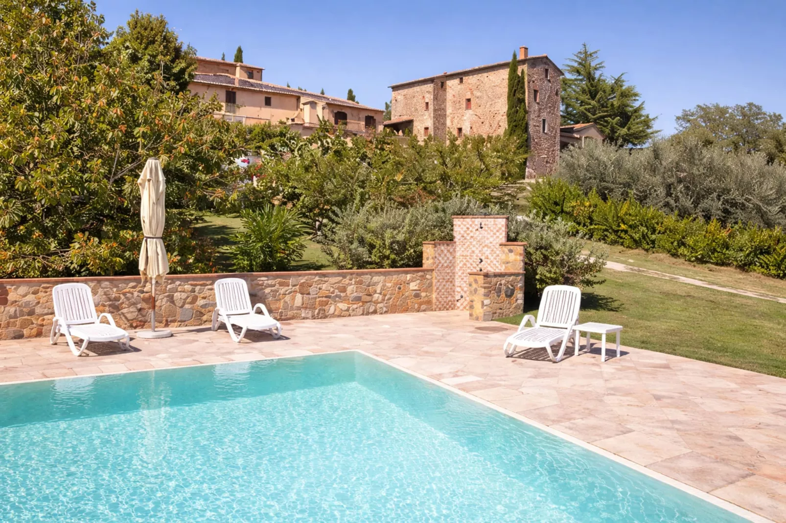 Rosa Lilla - Schwimmbad