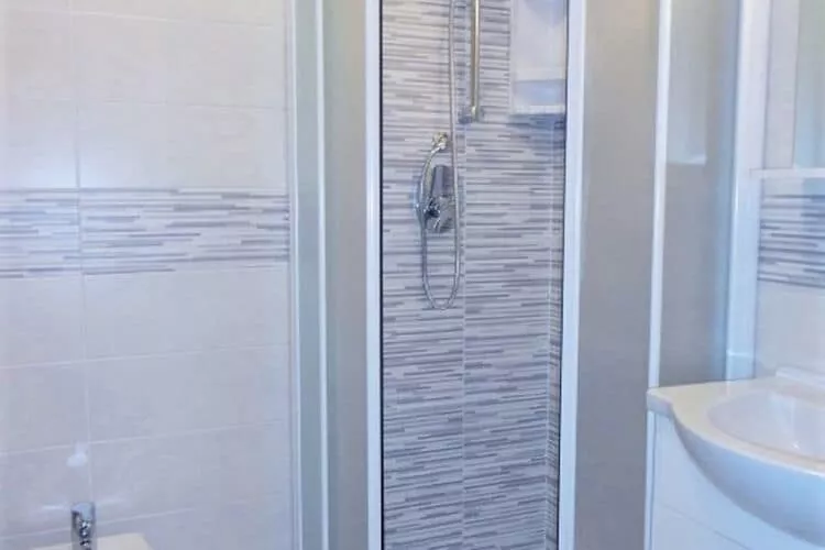 Cutter B12-Badezimmer