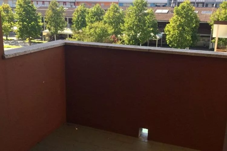 Cutter B12-Terrassenbalkon