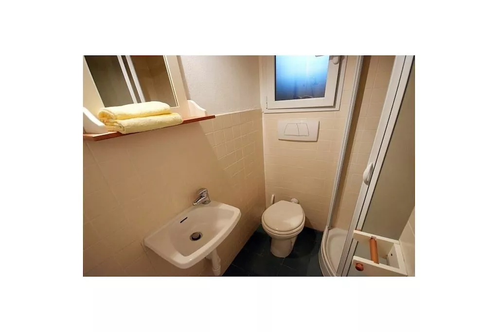 487369-Nicht zugeordnet