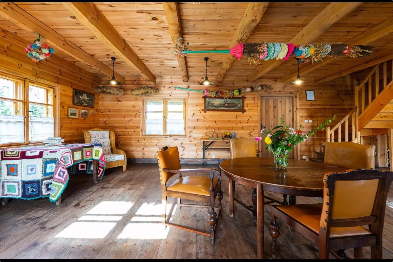 Dom przy drodze Skansen dla 9 osób Bełczna-Salon