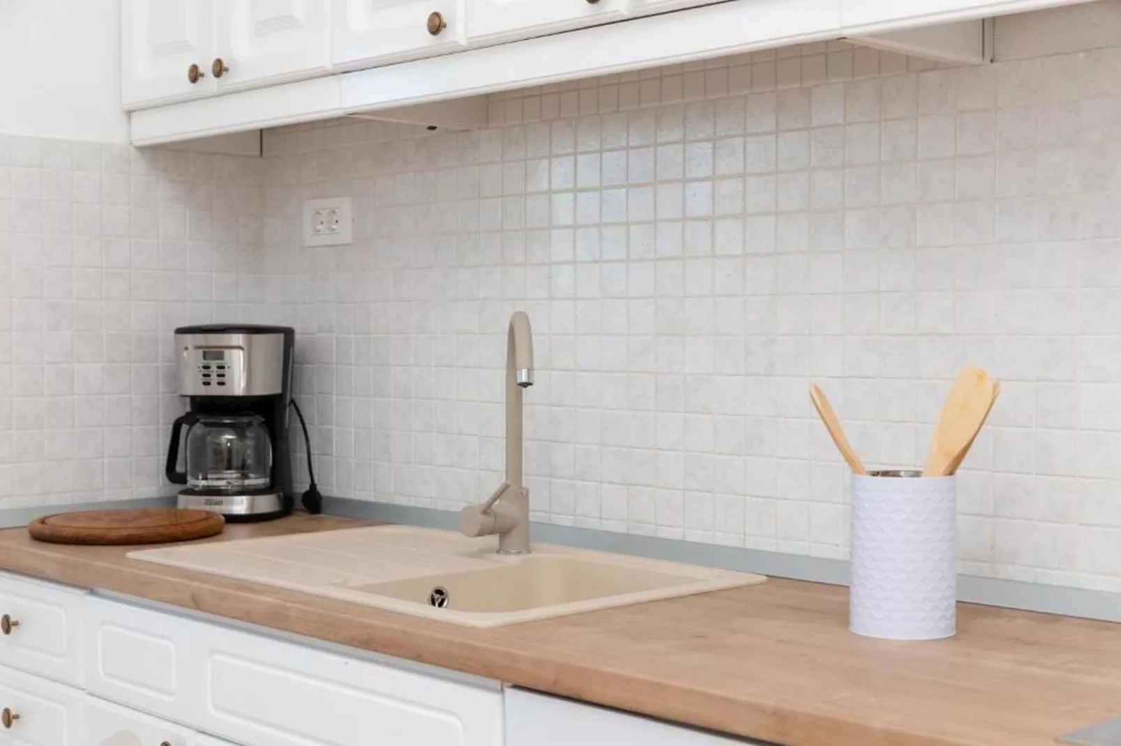 Apartment Villa Andro - Three Bedroom Apartment with Terrace and Sea View-Kitchen