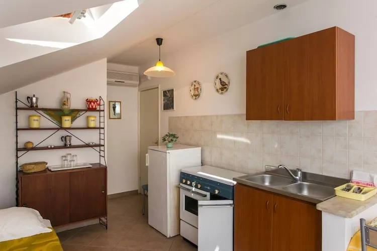Apartments Tramonto - Studio Apartment with Balcony and Sea View - Kitchen