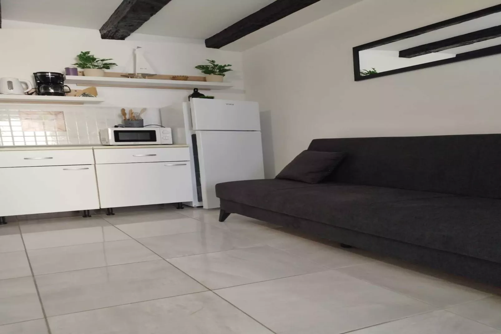 Two Bedroom Apartment Leo Povile - Kitchen