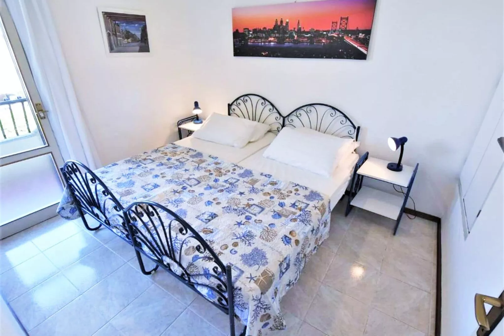 LN 74/84-Bedroom