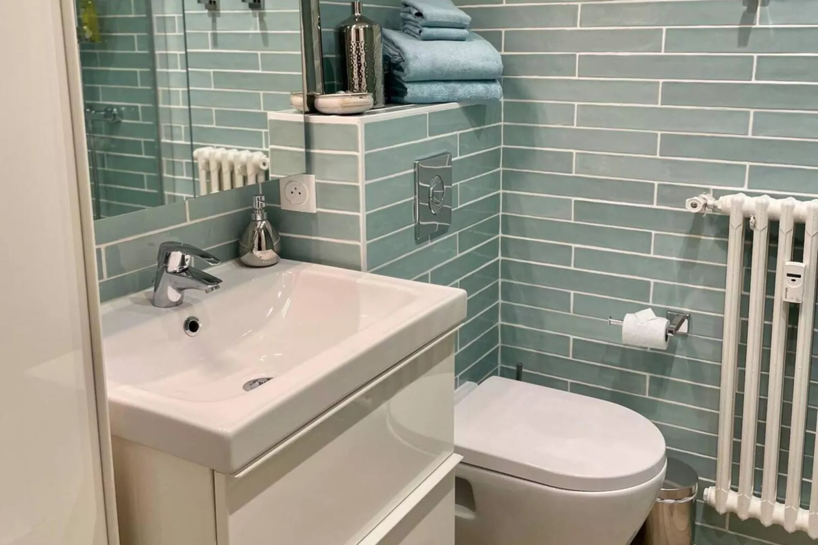 Studio cosy près du Cap d'Antibes & plages de sable-Badezimmer