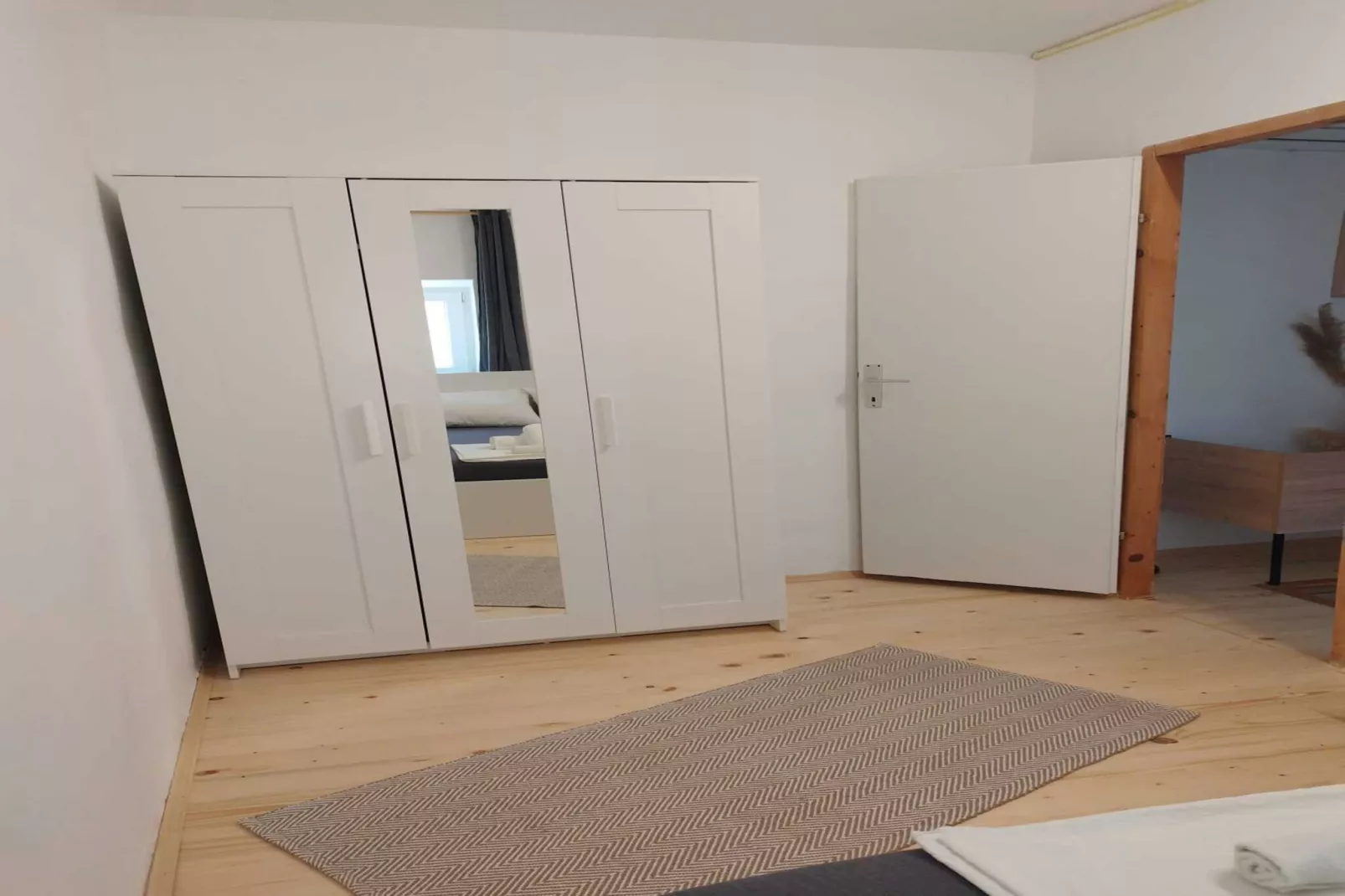 Two Bedroom Apartment Leo Povile - Bedroom