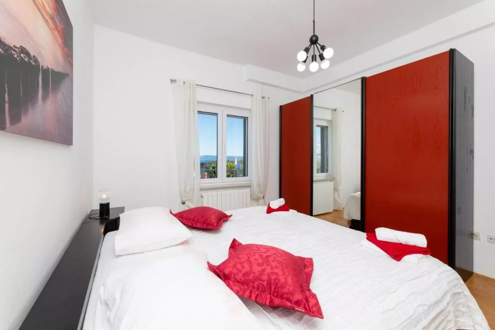 Apartment Villa Andro - Three Bedroom Apartment with Terrace and Sea View-Bedroom