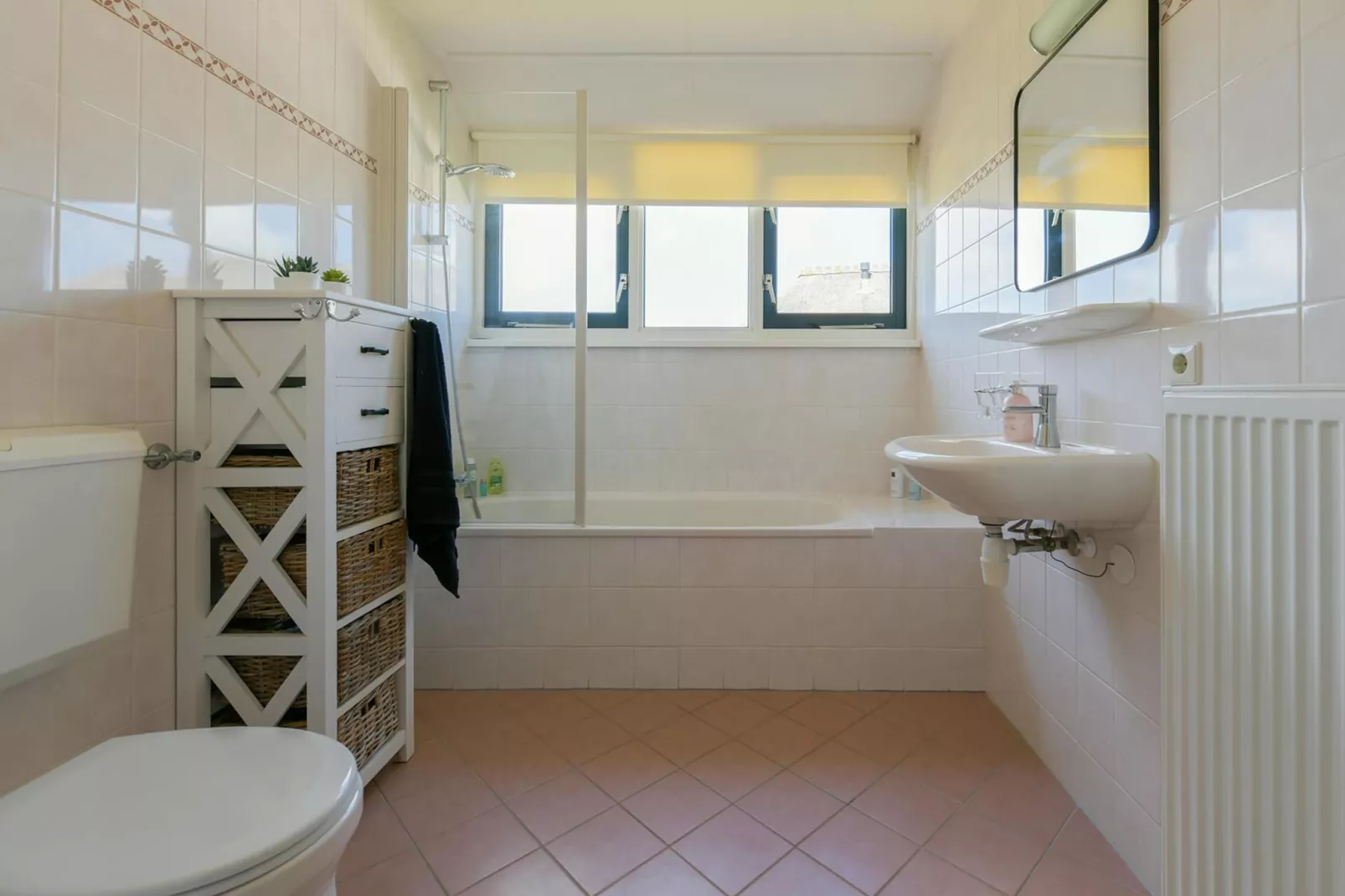 Duynopgangh 25-Nicht zugeordnet