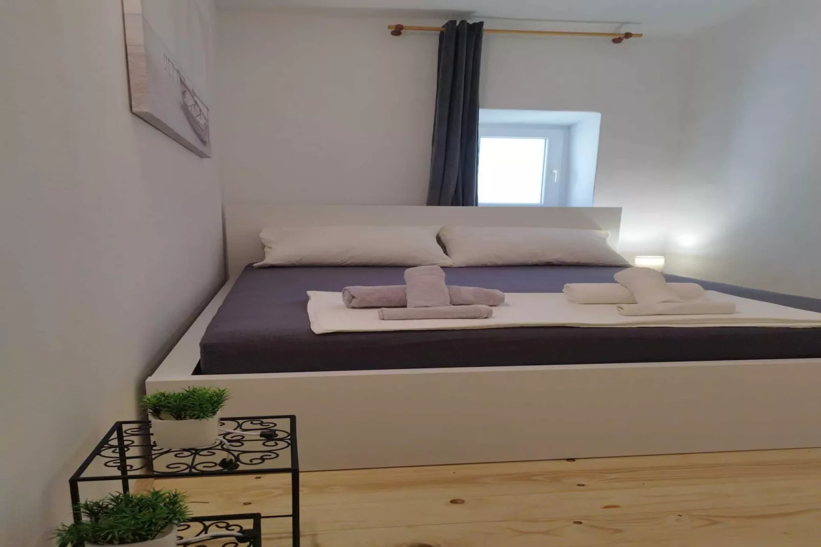 Two Bedroom Apartment Leo Povile - Bedroom