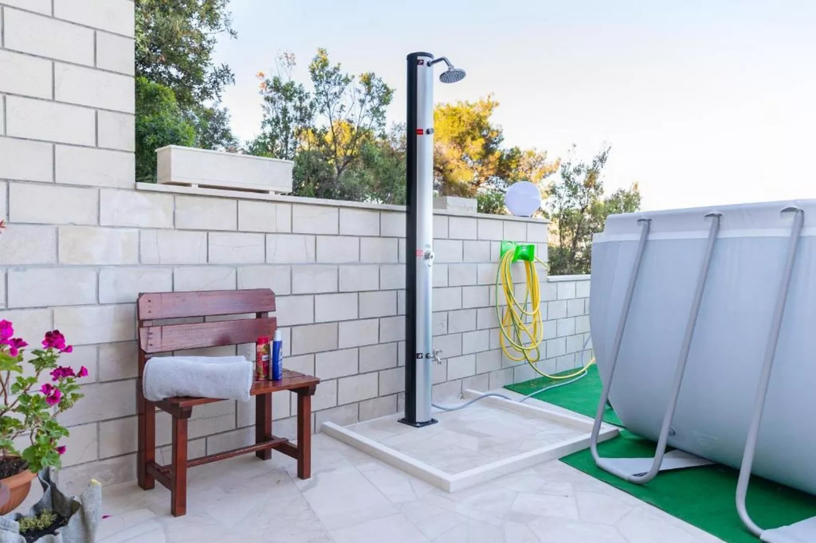 Apartment Villa Andro - Three Bedroom Apartment with Terrace and Sea View-Outdoor