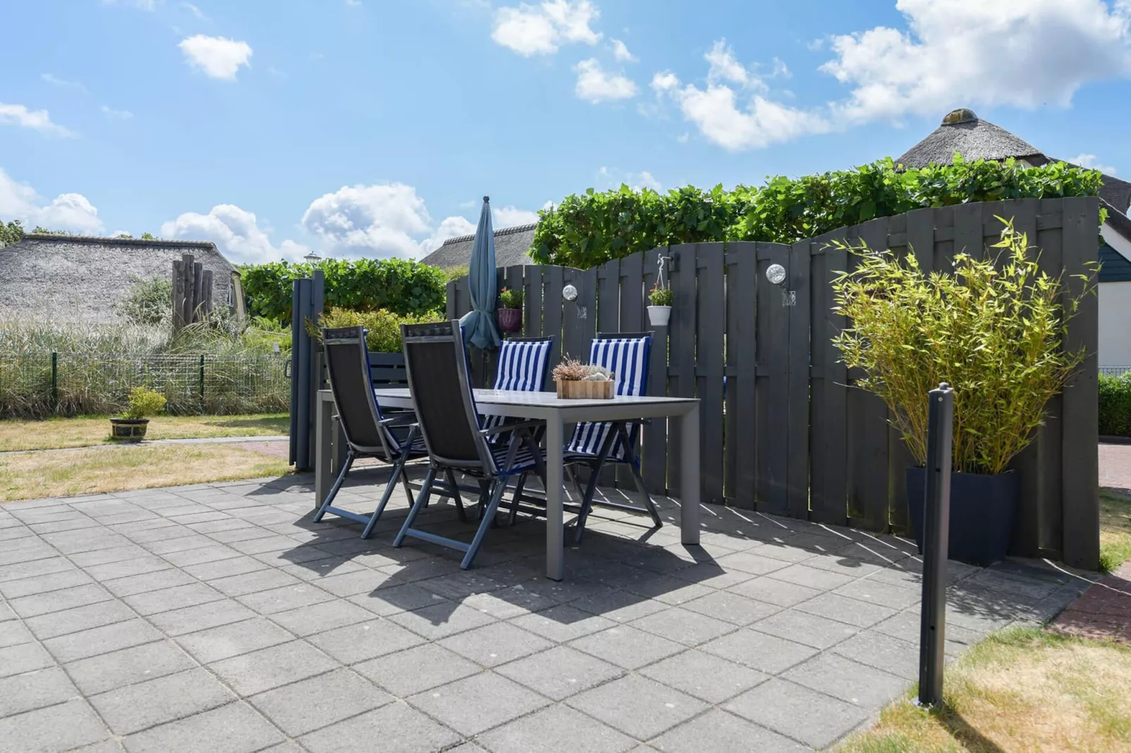 Duynopgangh 25-Nicht zugeordnet