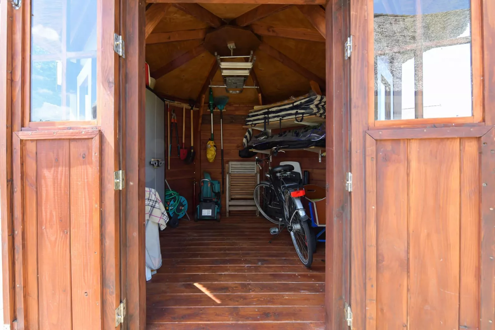 Duynopgangh 25-Nicht zugeordnet