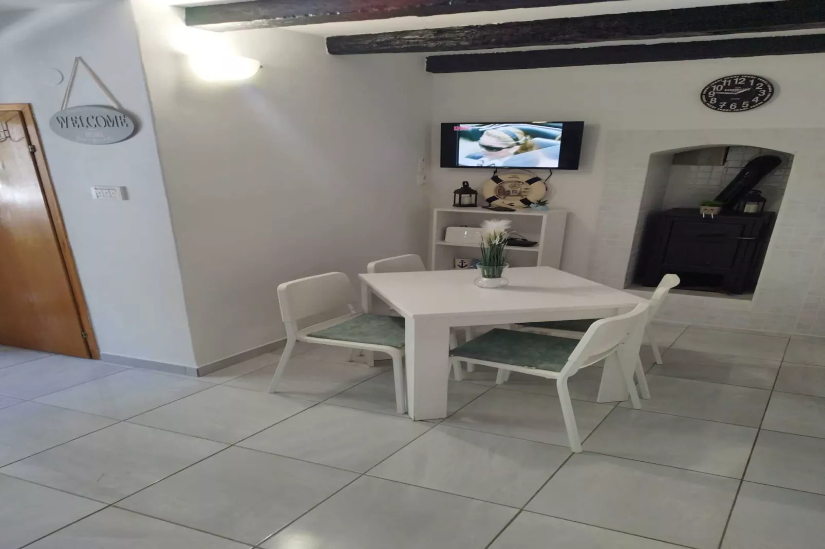 Two Bedroom Apartment Leo Povile - Ambiance