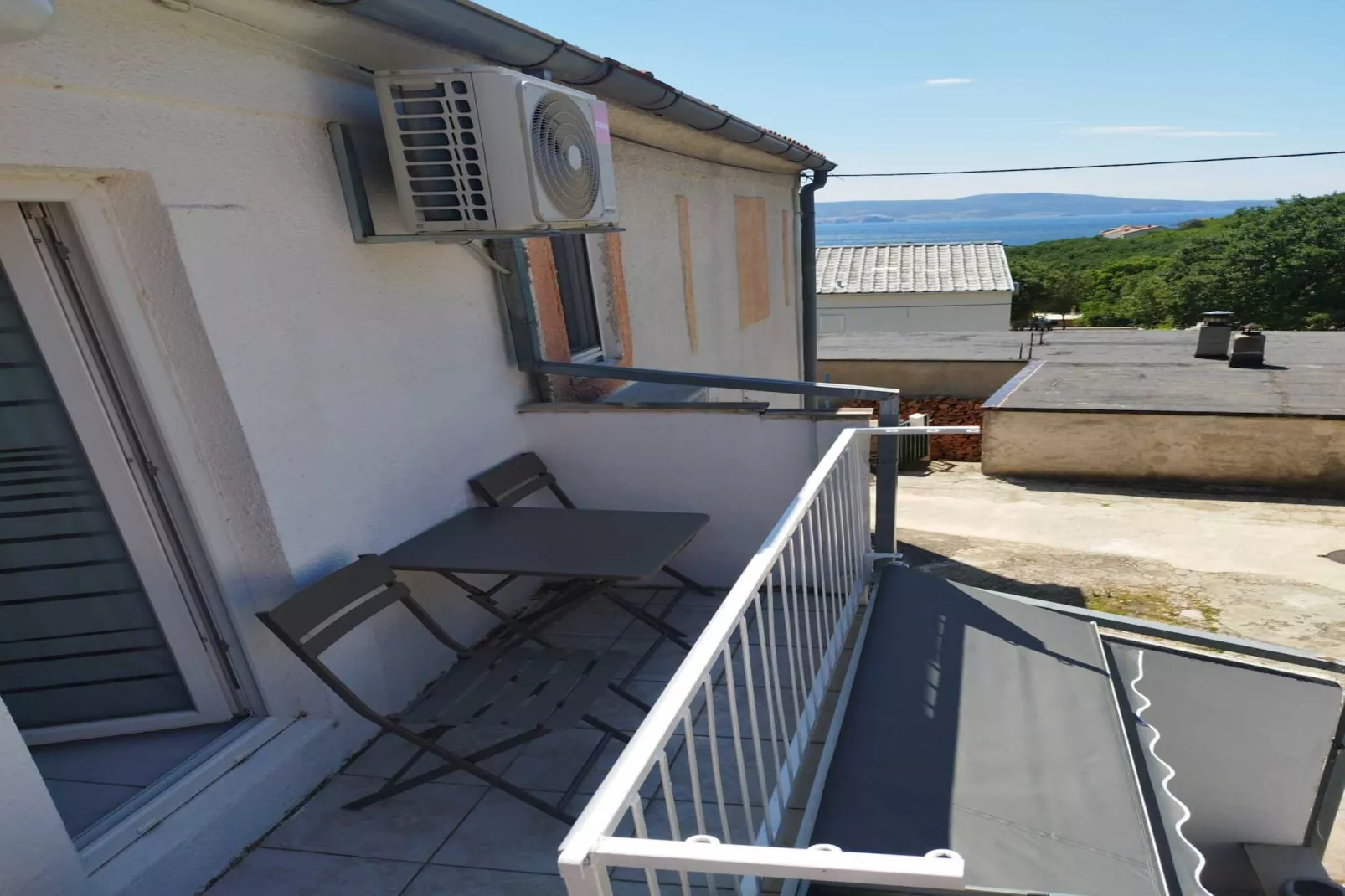 Two Bedroom Apartment Leo Povile - Terrace