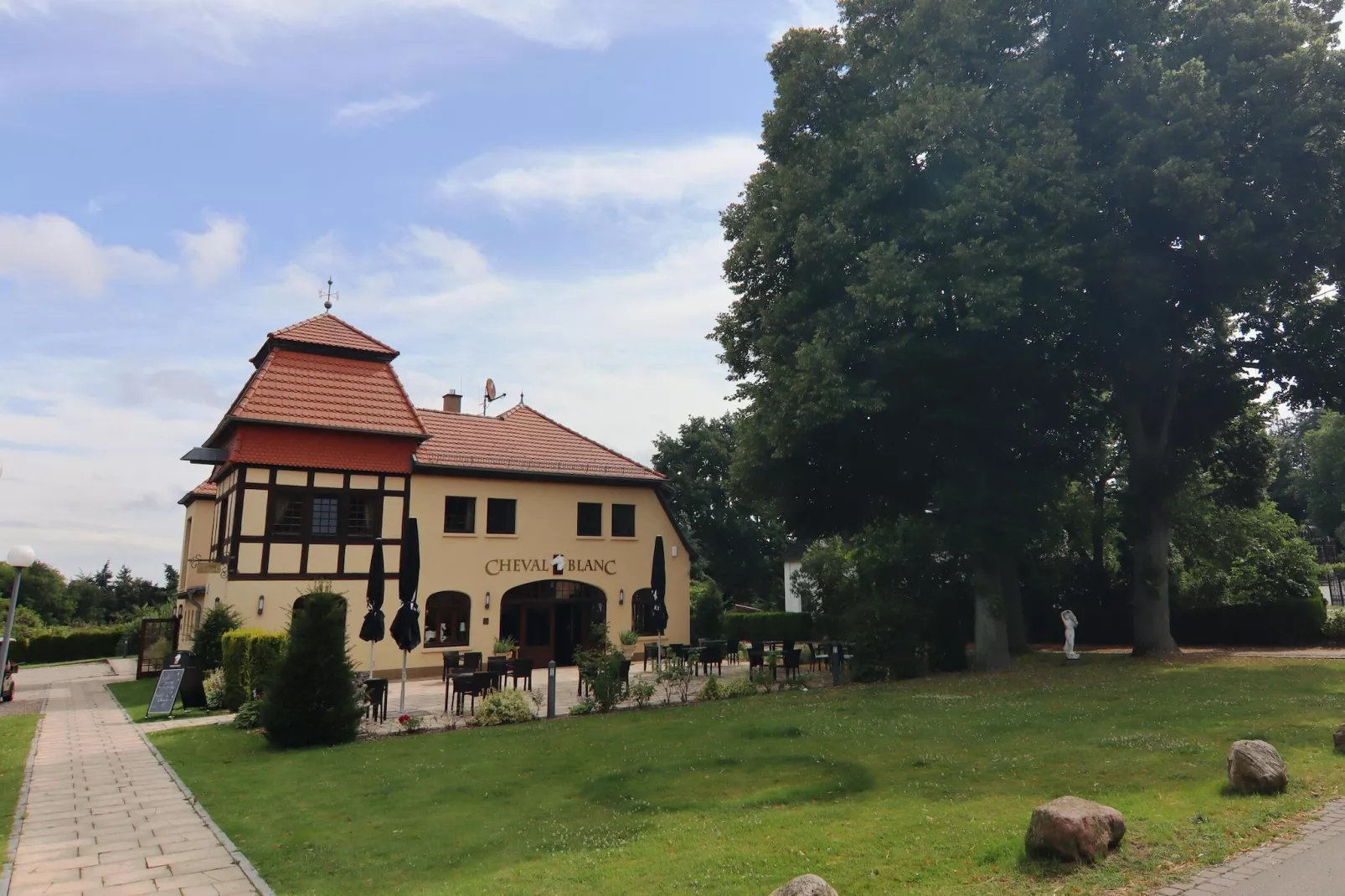 Haus Oliver 200 qm / 1-4 Personen-Exterior in summer